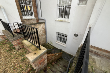 Document: [LGF Office 10 Prestbury Road ]